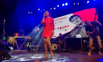 Berane: Velikim koncertom u glavnoj ulici proslavljen Dan opštine