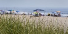 Pomoću ovog genijalnog trika sakrićete novčanik od lopova na plaži