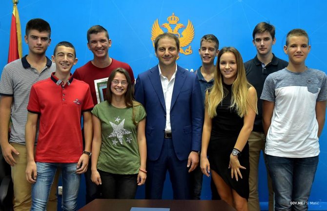 Matematičari sa Šehovićem: Društvo vas mora podržati jer je privilegija što vas ima