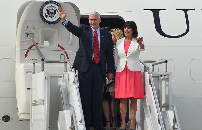 Bijela kuća: Pensova će obići pčelare i Skadarsko jezero