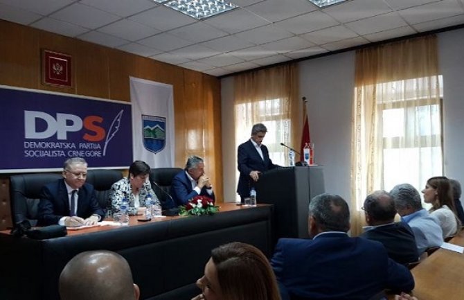 Ne podliježemo nikavim pritiscima i ultimatumima, ponavljanja izbora neće biti