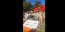 Herceg Novi: Tuča na plaži, četvorica na jednog (Video)