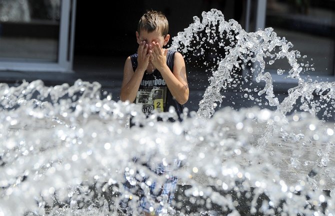 Danas veoma toplo, do 42 stepena