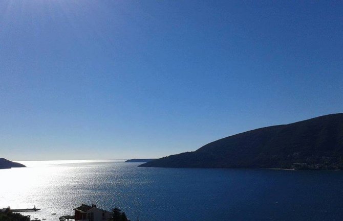 Veoma toplo, poslijepodne ponegdje kiša