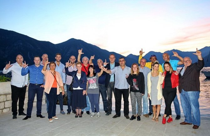 LP Kotor: Vlast zadovoljava potrebe partijskih centrala a ne građana