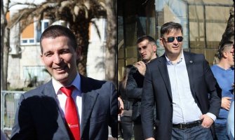 Sukobi Demokrata i DF-a nastvaljeni na Facebook-u (FOTO)