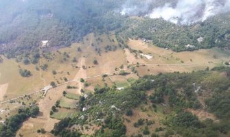 Aktivna dva velika požara u Podgorici, otežano gašenje