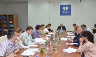 Danas odluka o beranskoj školi, Vlada ima većinu