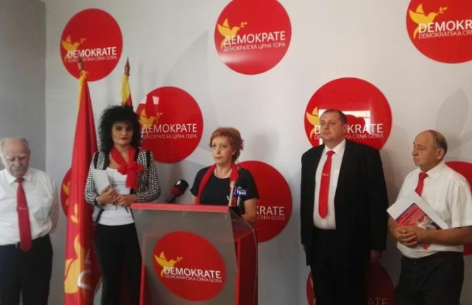 Popović: Vlada  će izgubiti donaciju od 5 miliona eura