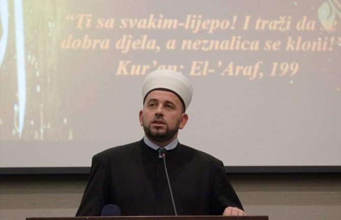 Reis Fejzić: Nećemo se miriti sa time da se kosti naših predaka prevrću bagerima