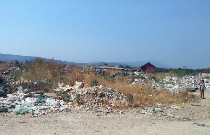 Od obećanog smještaja samo obećanja