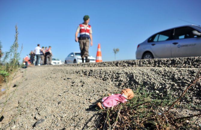 Turska: U sudaru minibusa i automobila poginulo najmanje sedam osoba