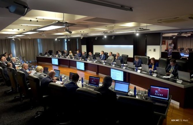  Sjednica Vlade: Biće izbjegnuti značajni problemi u funkcionisanju opština