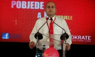 Demokrate DPS-u: Kažite imena vaših funkcionera koji imaju državljanstvo Srbije