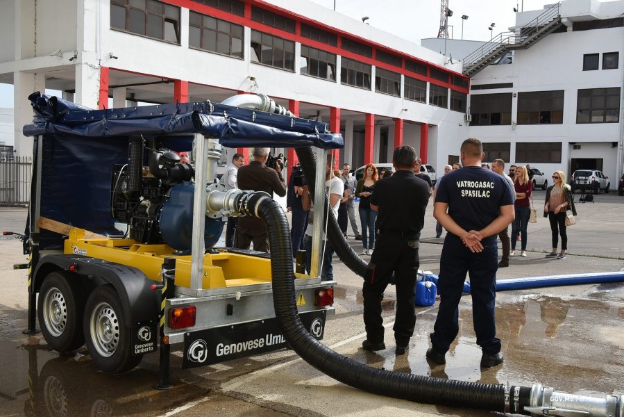 20170911PrezentacijaopremezazastituispasavanjeodpoplavaFOTO6