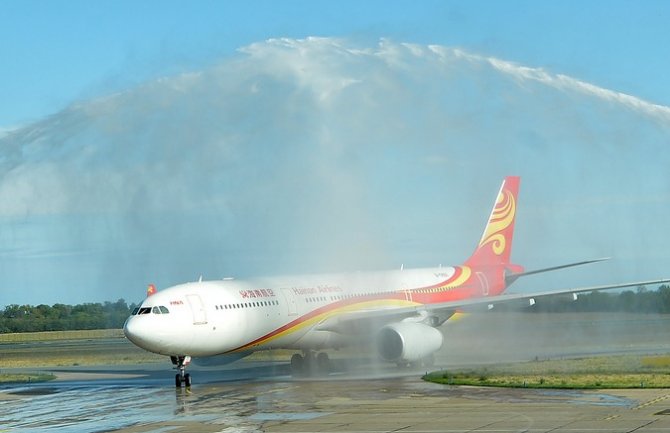 Sletio prvi avion na liniji Peking-Beograd