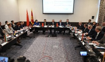 Jačati saradnju na korist privrednika i građana 