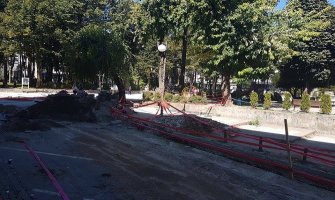 BP: Ispod gradskog trga se ipak nalazi muslimansko groblje, otkrivena 3 skeleta