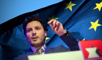 Abazović sa EU: Ili ste na strani totalitarnog režima, ili na strani demokratije