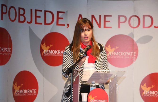 Rajković: DPS planira da otme preostala bogatstva i resurse CG od građana