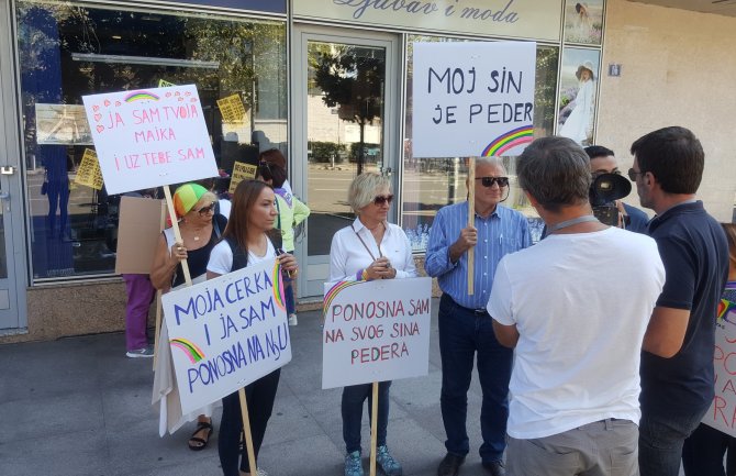 Milačić: Pa šta ako je, tata, vaš sin peder? 