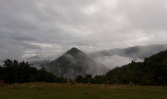 Danas oblačno sa kišom ponegdje