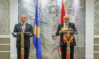 Pacoli: Demarkacija granice trenutno nije moguća, Darmanović: To je završena stvar