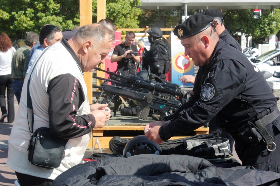 2017100122603648826383840Web