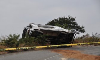  Autobus sletio s puta, preko 30 ljudi povrijeđeno