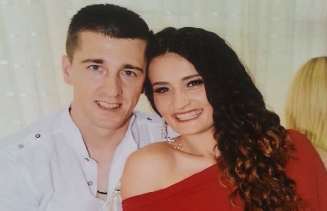 Najvažnija trojka za bivšeg košarkaša iz Nikšića su Helena, Filip i Balša 