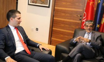 Bečić: Istorijska smjena vlasti skoro izvjesna