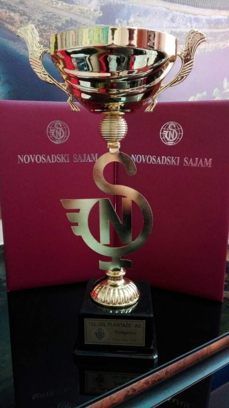 image00205d8bc596600a3e58b2c1d90c8e2cddfb2938c994c2642525ee81fe6f5f4ee012cV