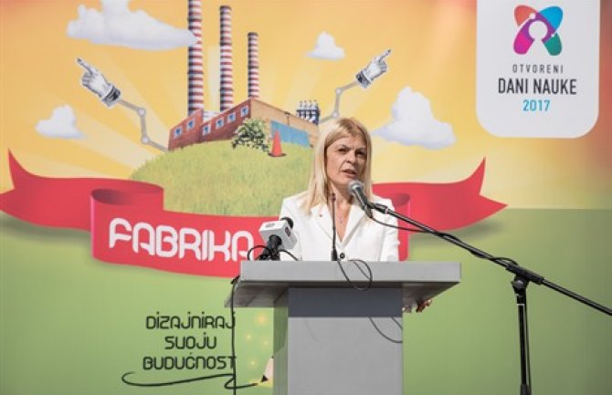 Sticanje IT vještina nužno u savremenom svijetu