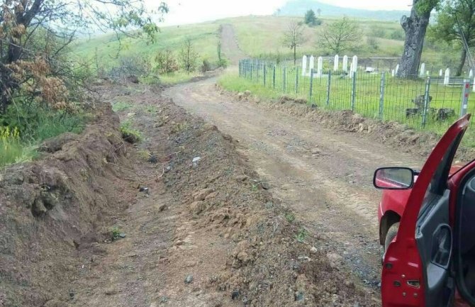 Bijelo Polje: Putevi lošiji nego što su bili prije Drugog svjetskog rata(FOTO)