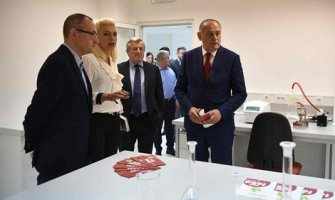 Simović otvorio Laboratoriju za kvalitet i bezbjednost hrane na UDG