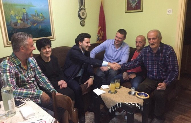 URA: Cetinju potrebni ljudi koji vole svoj grad