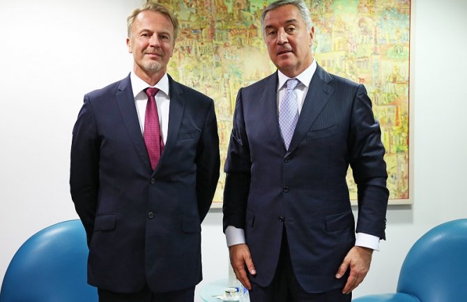 Neophodno otvaranje dijaloga između ključnih političkih aktera