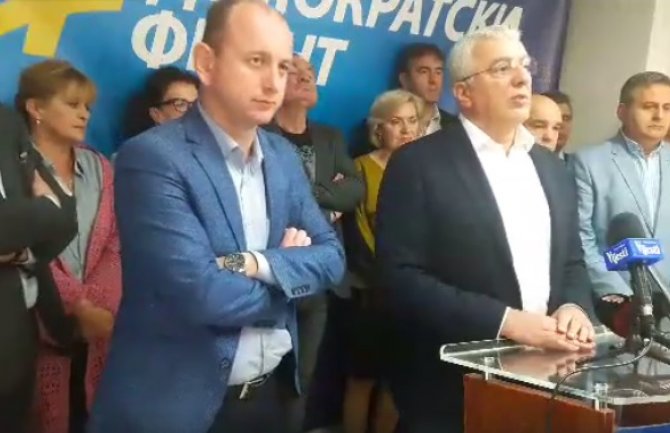 Mandić: Presudom Kneževiću izvršen udar na DF, vraćamo se u Skupštinu po odgovore