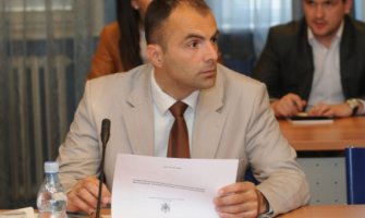 Raonić : Šta sve građane ”ne interesuje”