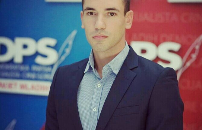 DPS Cetinje: Ko o čemu, Aleksa Bečić o moralu