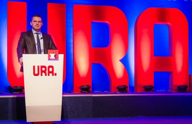 Mikić: Tužilaštvo da se pozabavi arčenjem državnog novca u Skupštini