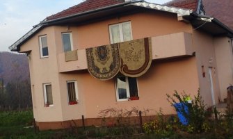 Bijelo Polje: Dječak se igrao pa pao sa terase kuće