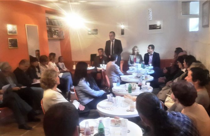 Herceg Novi: Prijem i novčana pomoć za porodice boraca poginulih u ratu devedesetih