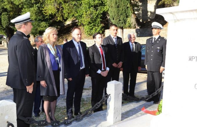 Katić: Obećavam da ćemo nastaviti da gradimo mir i bolju budućnost u H. Novom