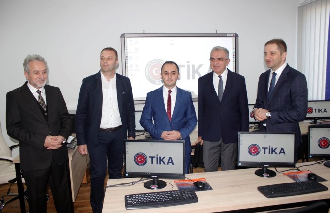  TIKA uložila 35 hiljada eura u adaptaciju informatičkih kabineta