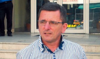 Poslanici koji se svakodnevno kunu u vladavinu prava da sačekaju odluku suda