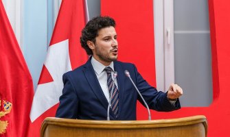 Organizatori peticije se izvinili Abazoviću