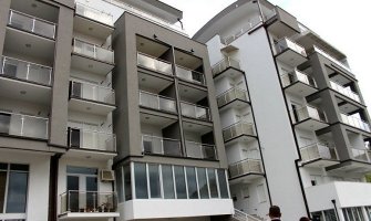 Stanovi za 34 prosvjetna radnika u Herceg Novom, do kraja godine stanovi u Danilovgradu i Podgorici