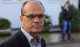 BS nije tražila spoljnopolitičku podršku ni od jednog centra moći