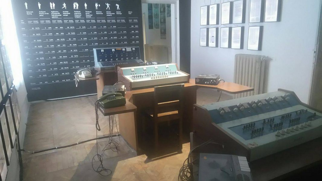 23547270102151514836883901637312753o